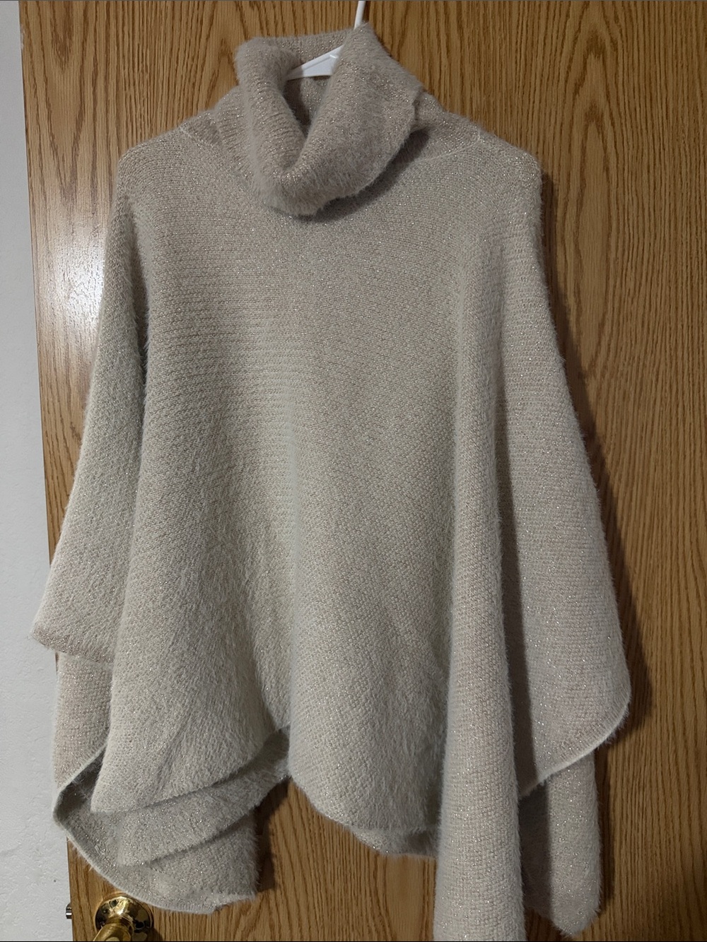 Sleeping on snow cozy,turtleneck poncho